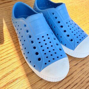 Native Jefferson Slip-On Lightweight Perforated Shoes  Blue & White  CHILDS 11